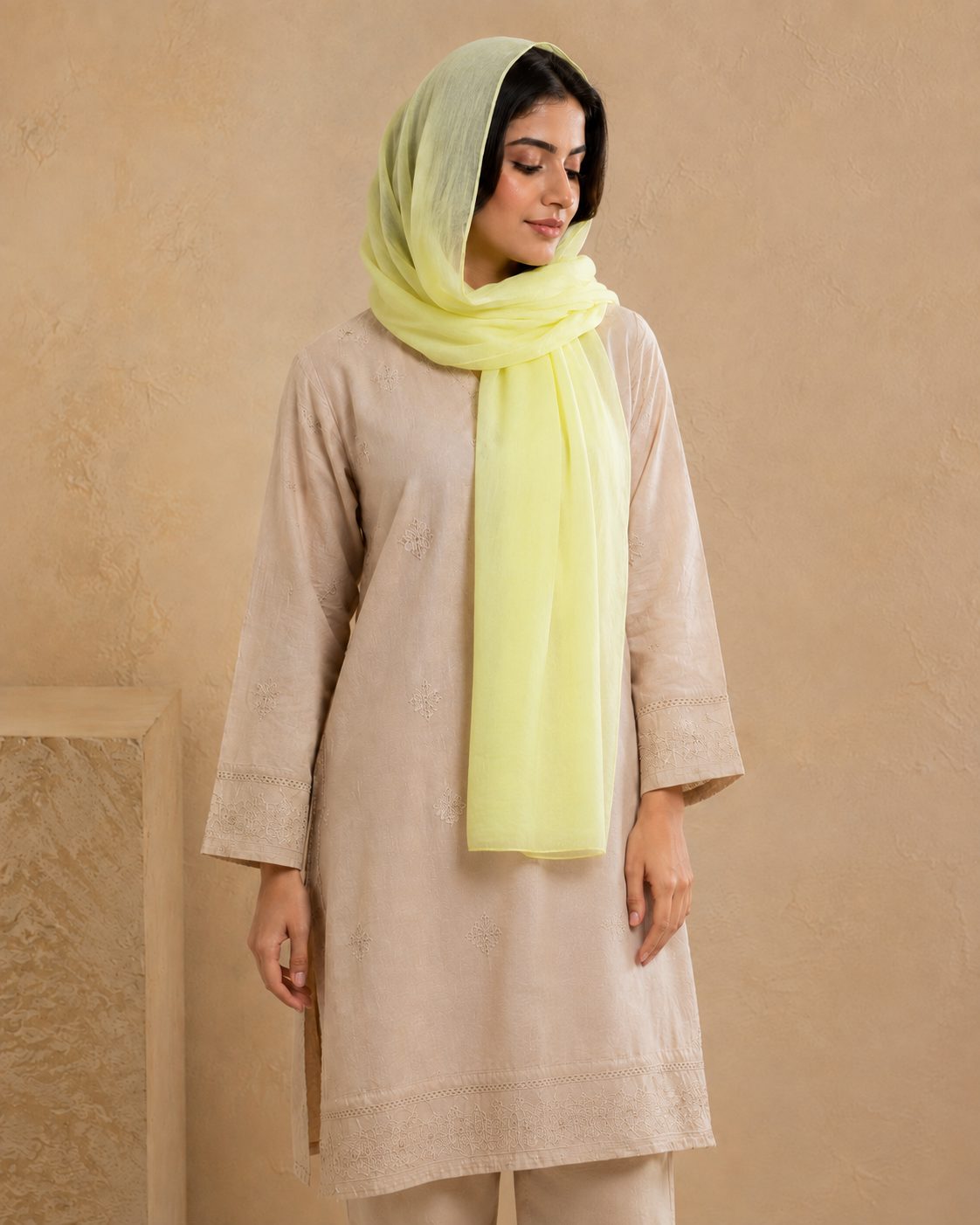 Essential Plain 1 piece lawn Scarf