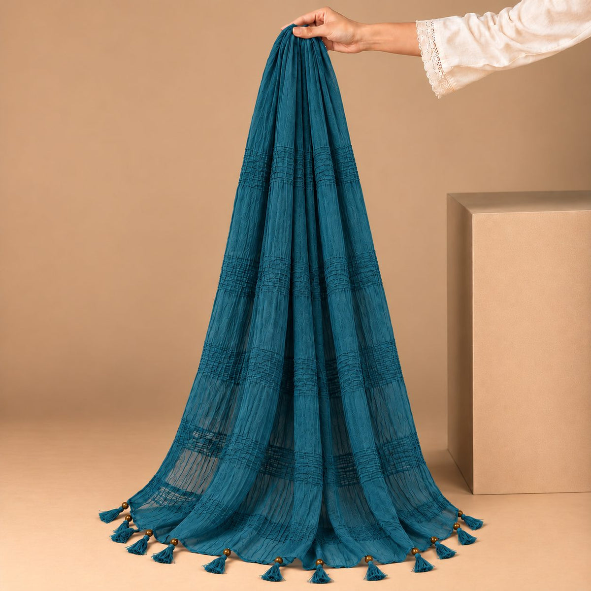 Urban Tassel Textured Stole