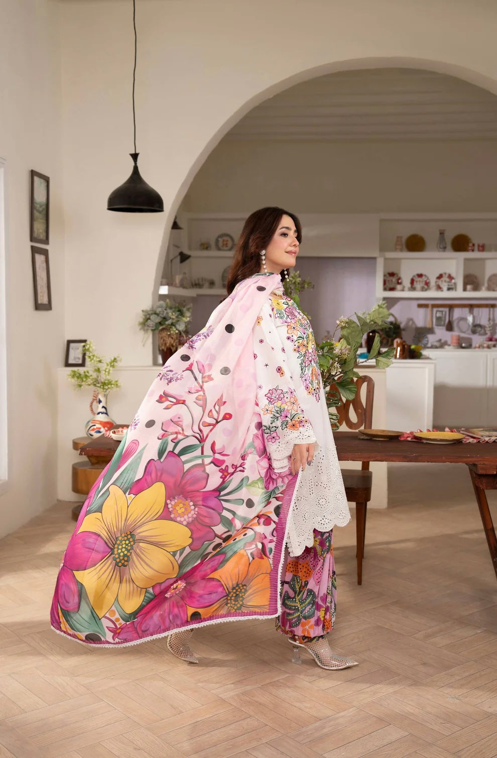 Floral Harmony 3-Piece Embroidered Lawn Suit