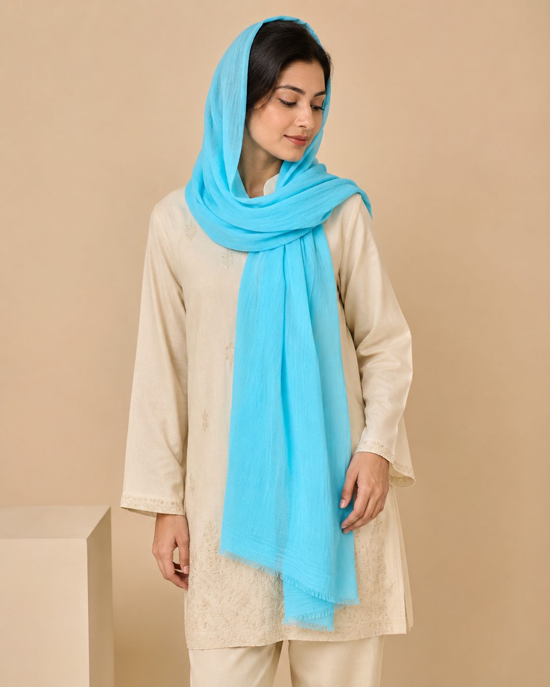 Essential Plain 1 piece lawn Scarf