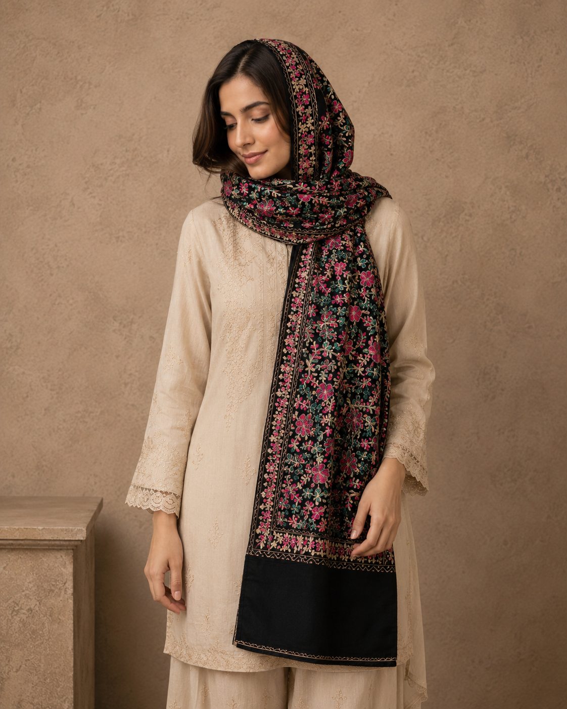 Modern Grace Women Staller