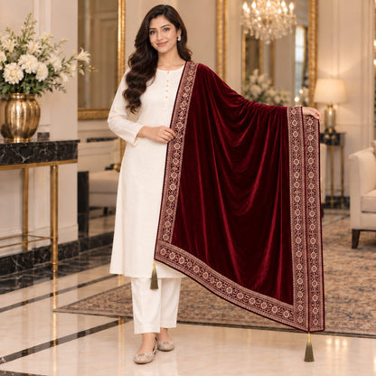 Enchanted Aura Embroidery Staller