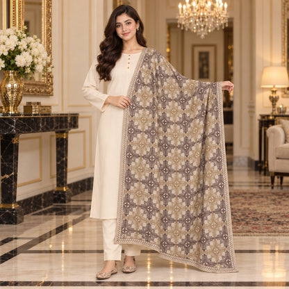 Dreamy Elegance Shawl