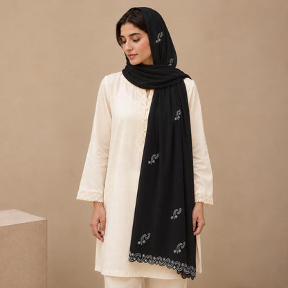 Serene Scallop Stole