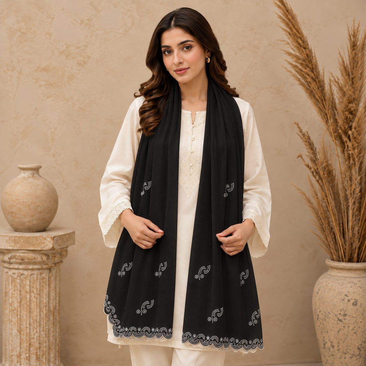Serene Scallop Stole
