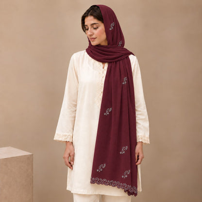 Serene Scallop Stole