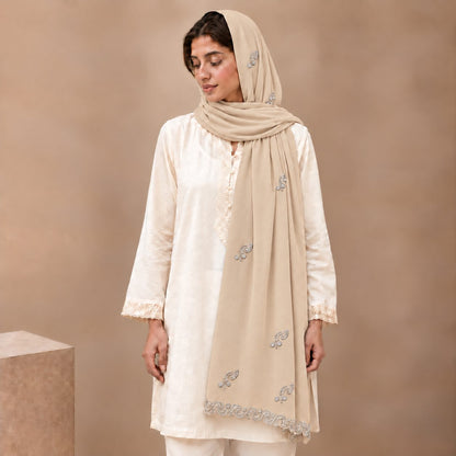 Serene Scallop Stole