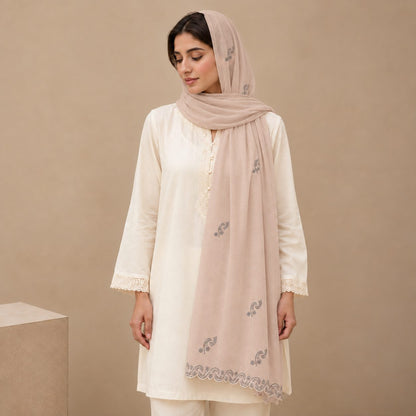 Serene Scallop Stole