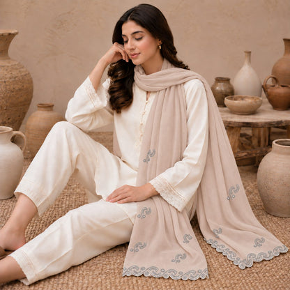 Serene Scallop Stole