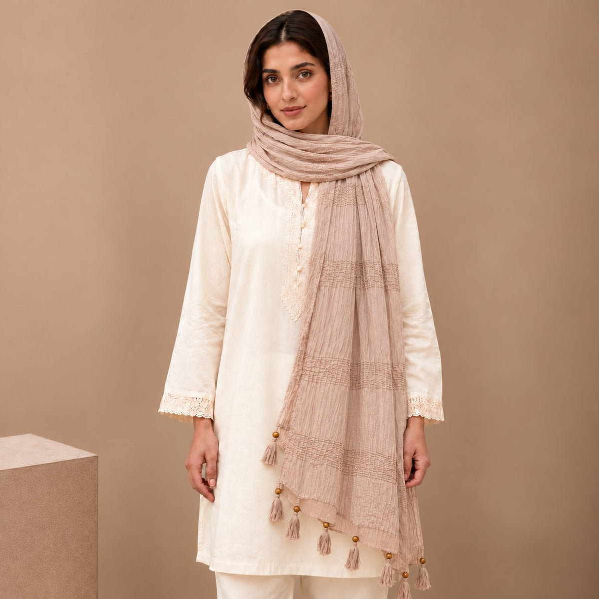 Urban Tassel Textured Stole