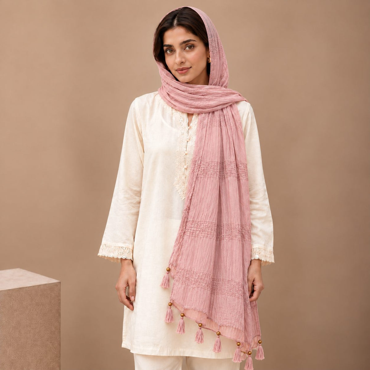 Urban Tassel Textured Stole
