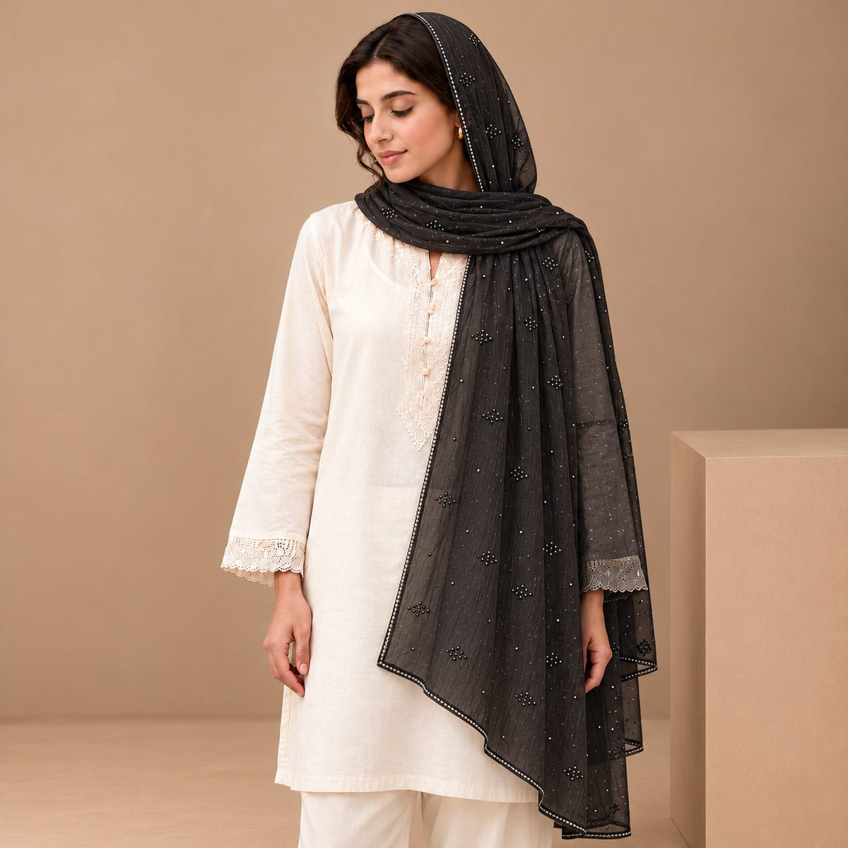 Liora Shimmer Stole