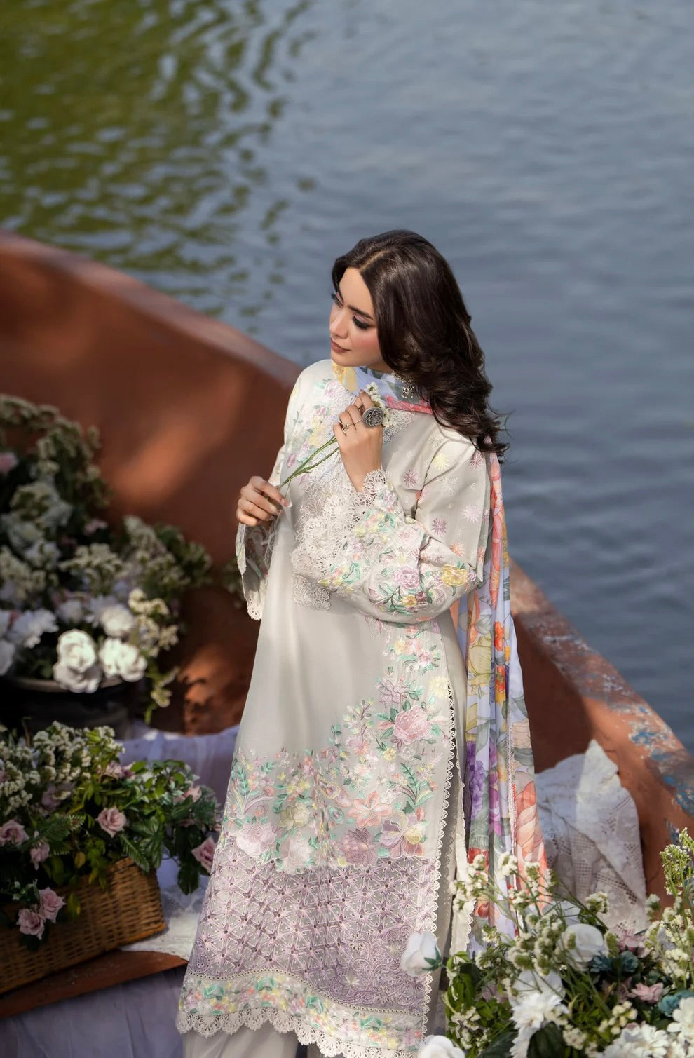 Ivory Garden Luxe 3-Piece Set