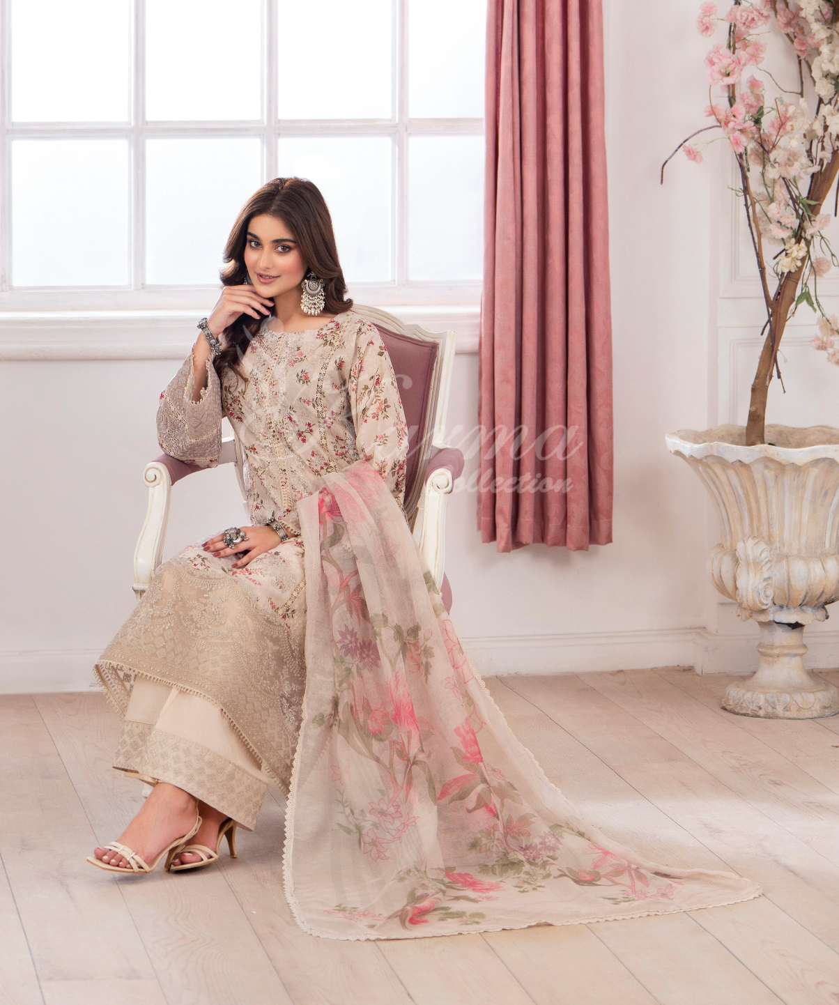 Khushbu-e-Nazuk 3-Piece Set - New Arrival
